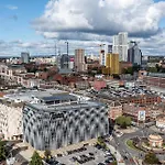 Modern 1br Leeds (West Yorkshire)